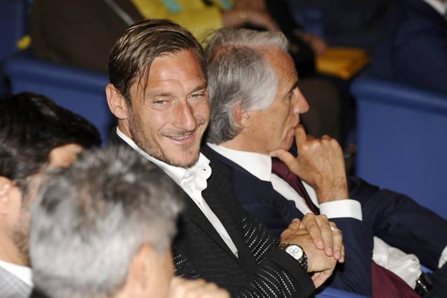 Francesco Totti con il presidente del Coni Giovanni Malag. Foto Tedeschi